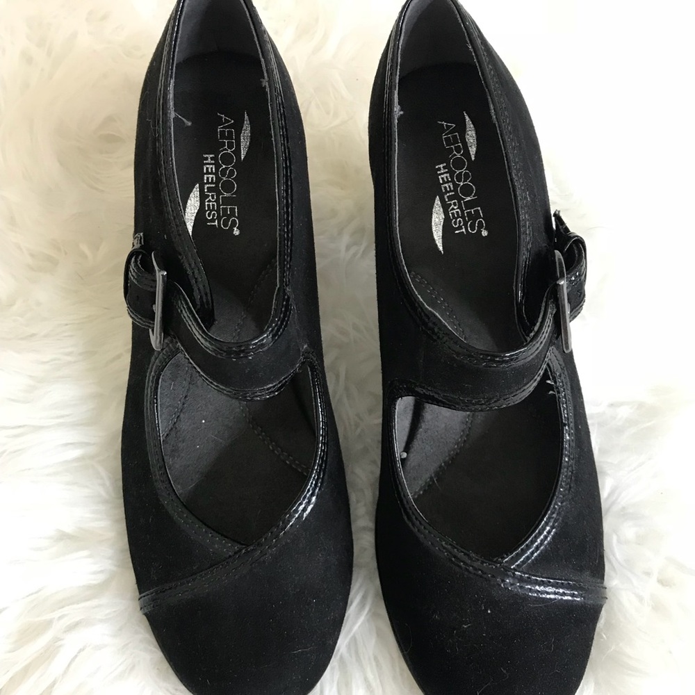 Black velvet Mary Jane shoes